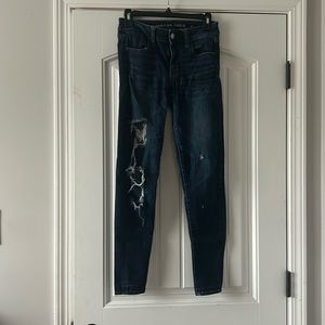 AMERICAN EAGLE JEANS!